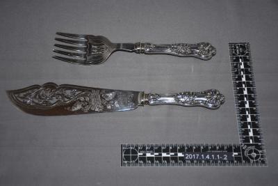 fork, fish serving