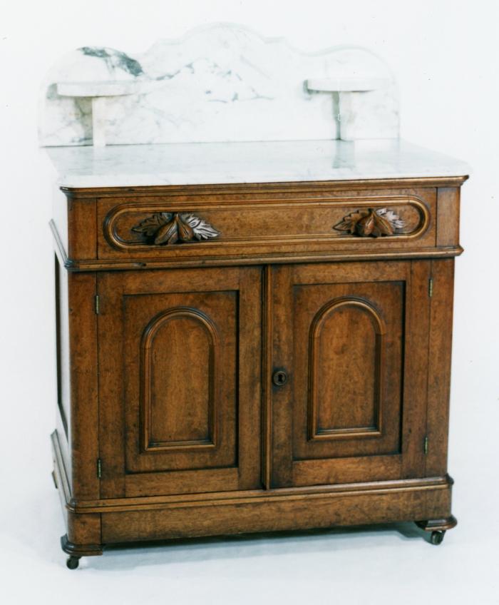 washstand